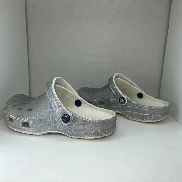 Crocs Classic Glitter II Clog Shoe 'Silver' Size Men's 4 /Women's 6 - Picture 7 of 10